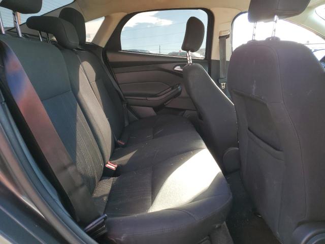 Фото 10 - FORD FOCUS