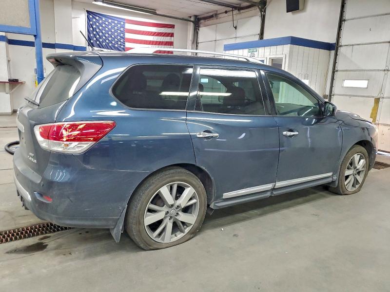 Фото 2 - NISSAN PATHFINDER