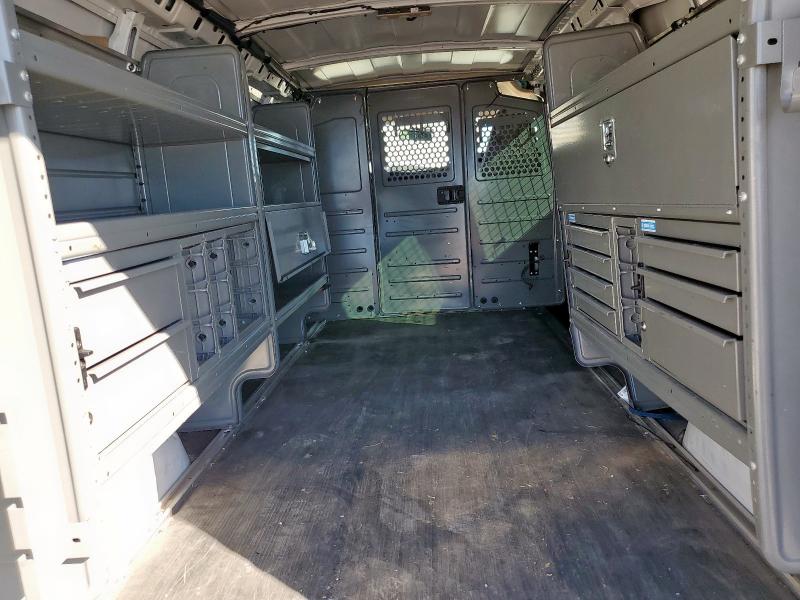 Фото 10 - CHEVROLET EXPRESS