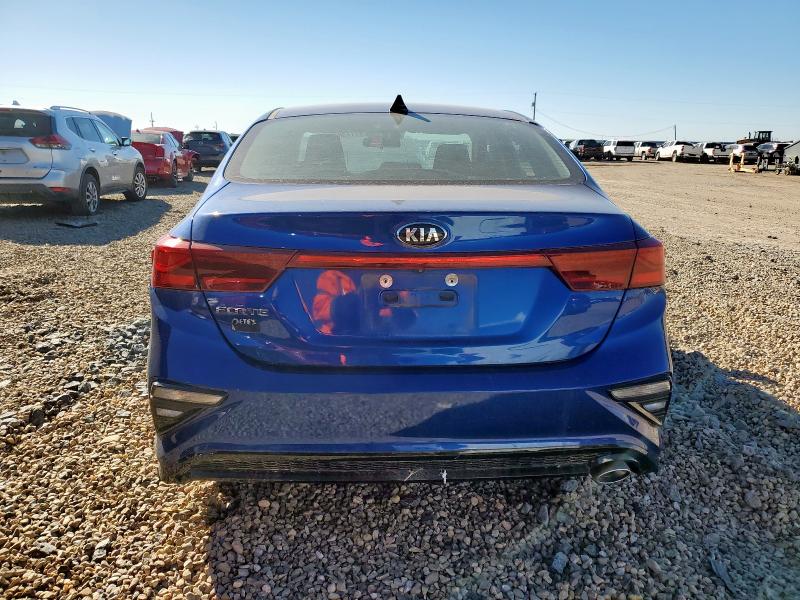 Фото 6 - KIA FORTE