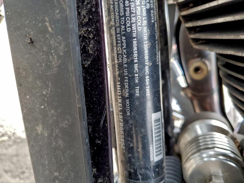 HARLEY-DAVIDSON FL 2015