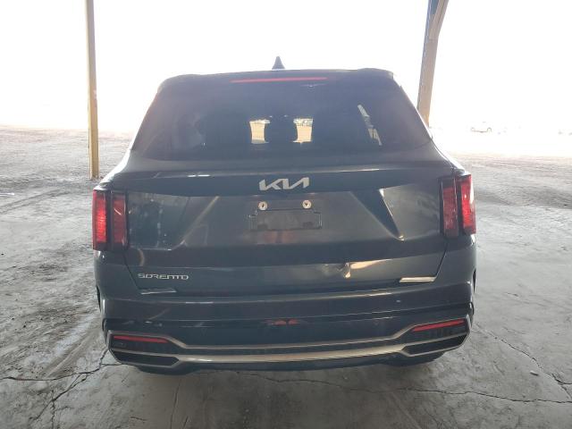 Фото 6 - KIA SORENTO