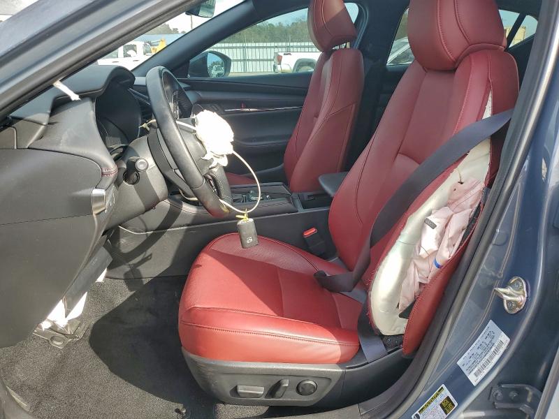 Фото 7 - MAZDA 3