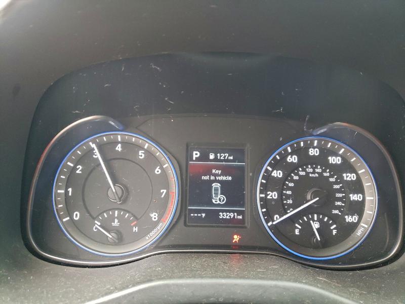 Фото 9 - HYUNDAI KONA