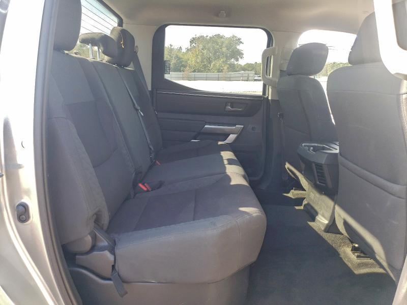 Фото 10 - TOYOTA TUNDRA