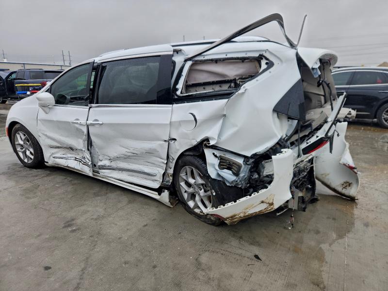 Фото 2 - CHRYSLER PACIFICA