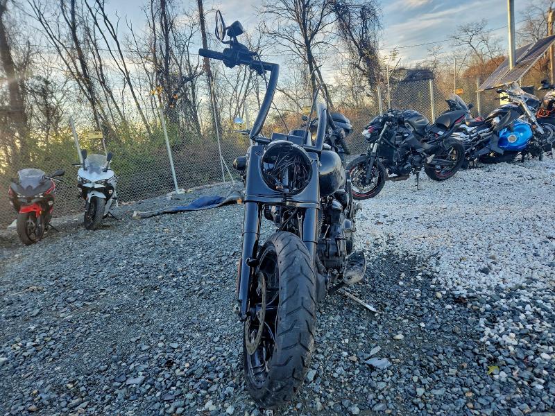 HARLEY-DAVIDSON FL 2024