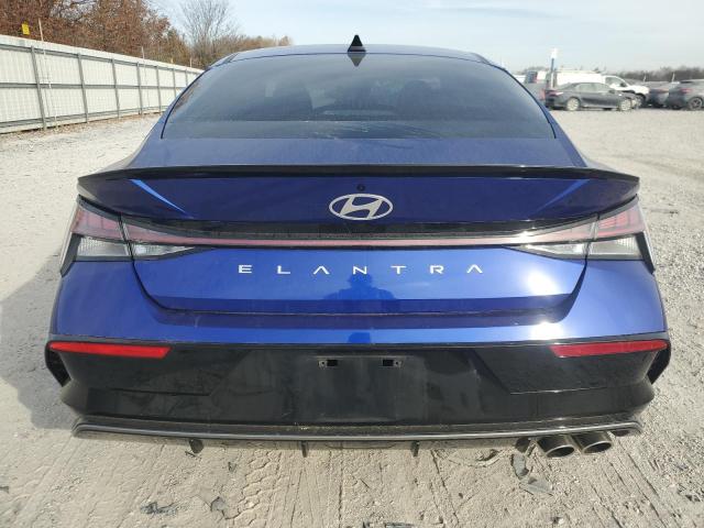 Фото 6 - HYUNDAI ELANTRA