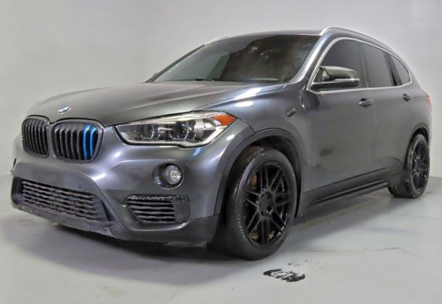 Фото 2 - BMW X1