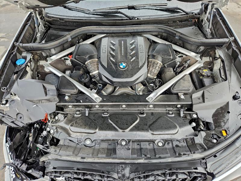 Фото 12 - BMW X7