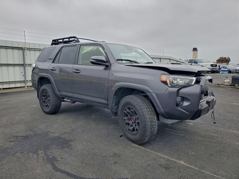 TOYOTA 4RUNNER SE 2023 VIN JTELU5JRXP6135193