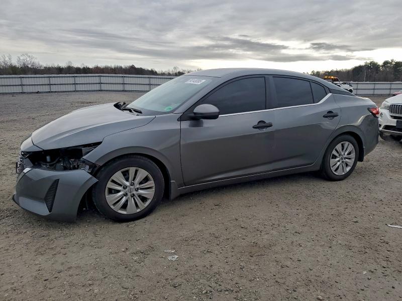 Фото 1 - NISSAN SENTRA