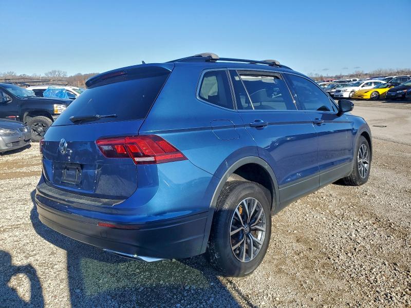 Фото 3 - VOLKSWAGEN TIGUAN