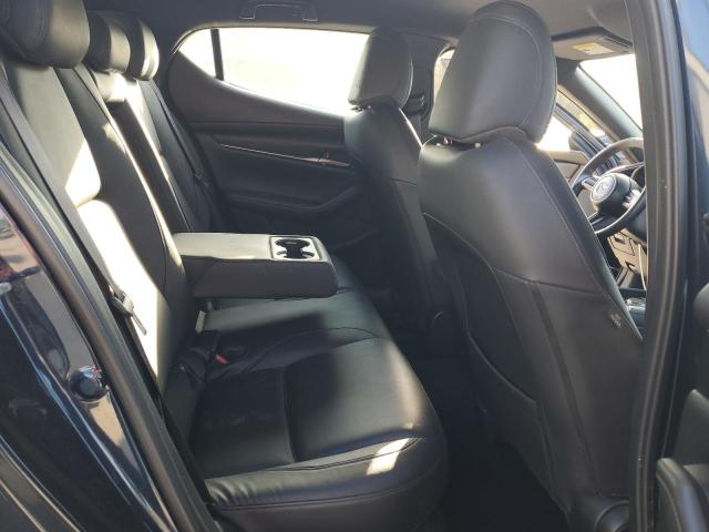 Фото 10 - MAZDA 3