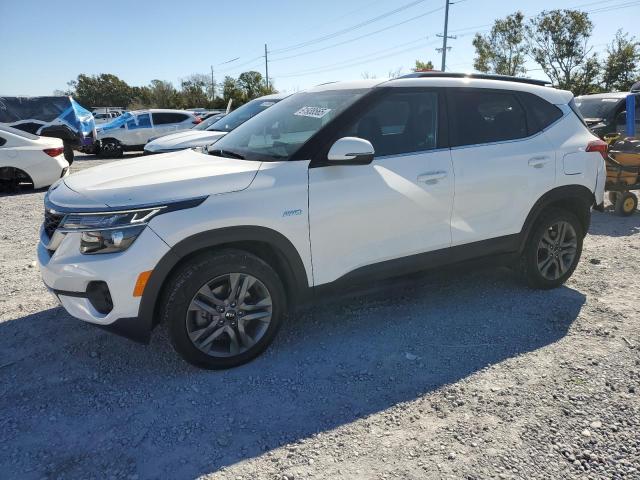 Фото 1 - KIA SELTOS