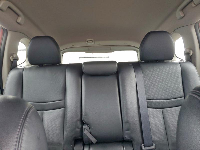 Фото 10 - NISSAN ROGUE