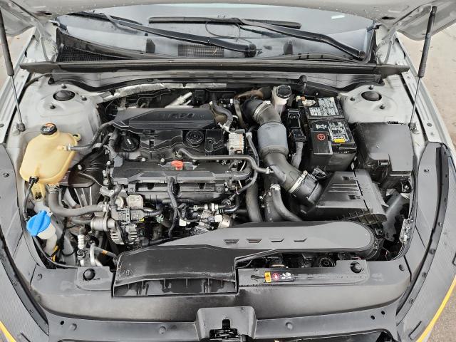 Фото 11 - KIA K5