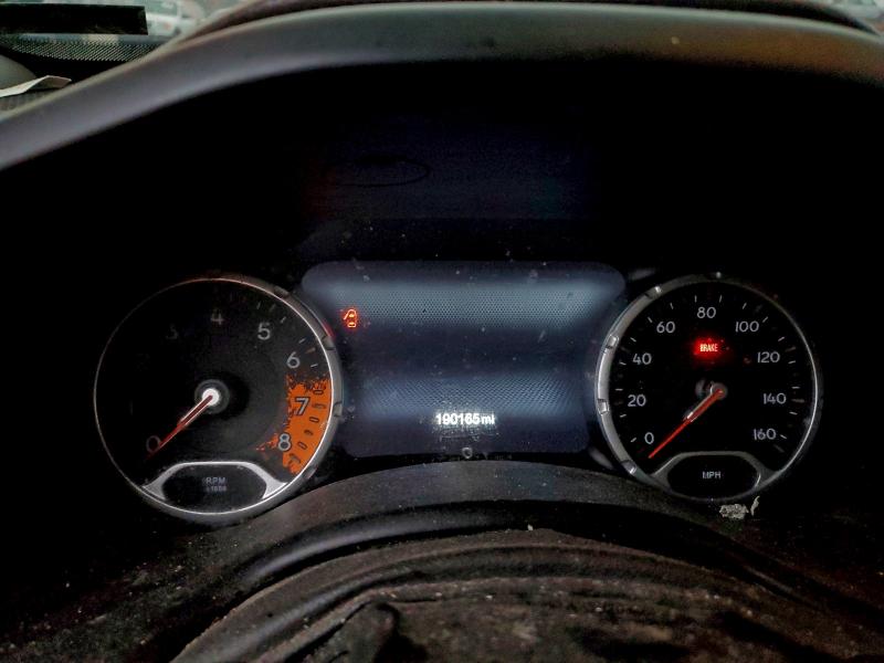 Фото 9 - JEEP RENEGADE