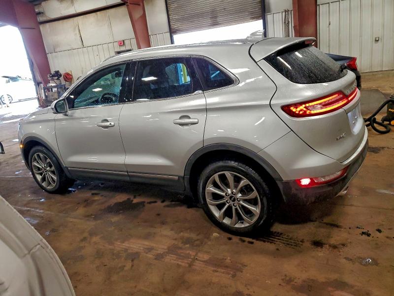 Фото 2 - LINCOLN MKC