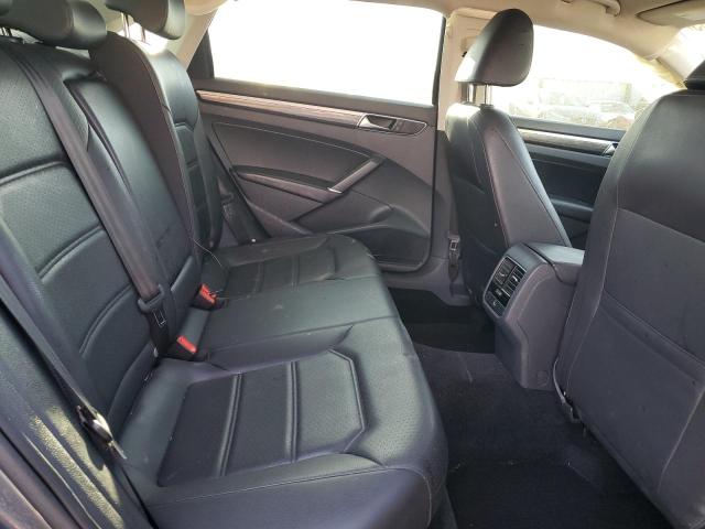 Фото 10 - VOLKSWAGEN PASSAT