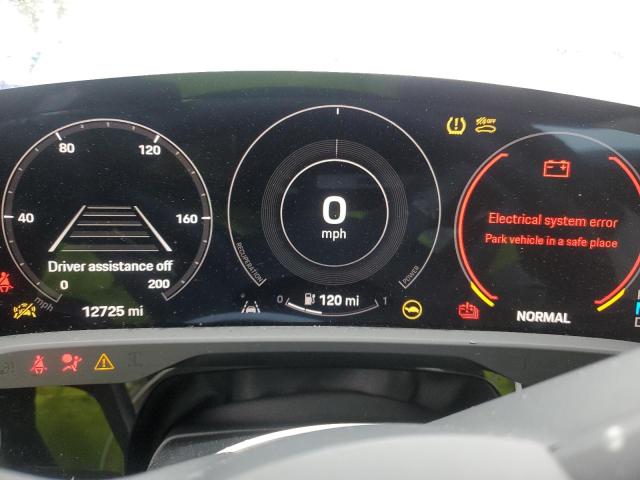 Фото 9 - PORSCHE TAYCAN