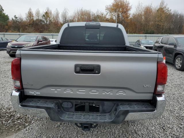 Фото 6 - TOYOTA TACOMA