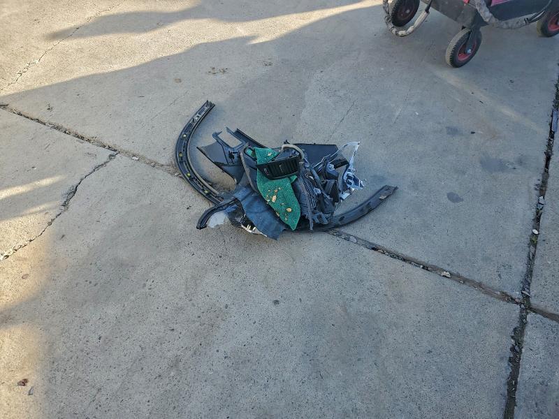 Фото 13 - VOLVO XC90