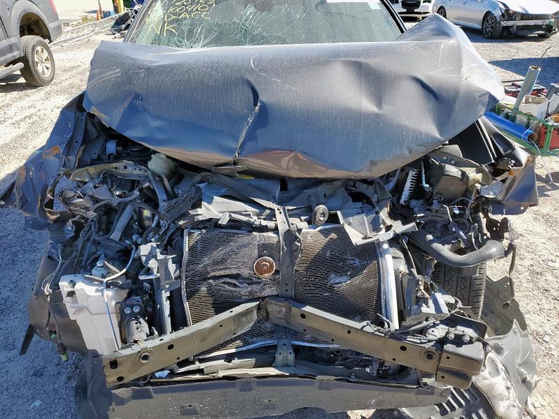 Фото 12 - TOYOTA RAV4