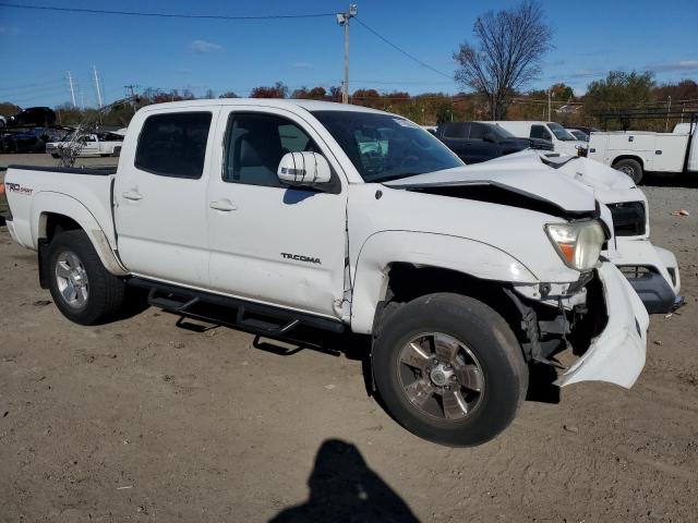 Фото 4 - TOYOTA TACOMA