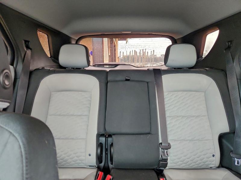 Фото 10 - CHEVROLET EQUINOX