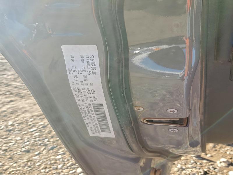 Фото 13 - JEEP CHEROKEE