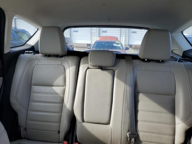 Фото 10 - FORD CMAX