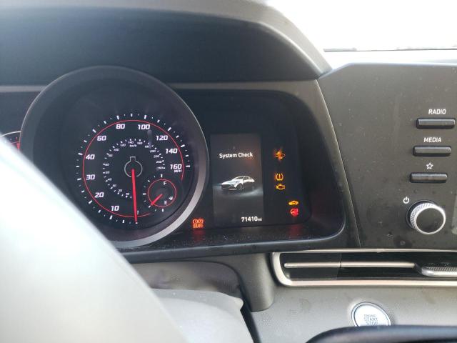 Фото 9 - HYUNDAI ELANTRA