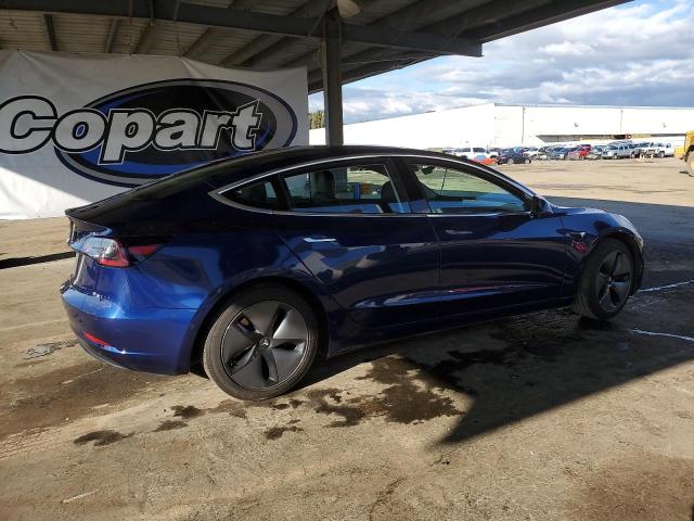 Фото 3 - TESLA MODEL 3