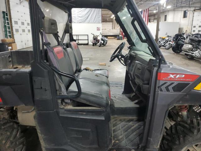 POLARIS SIDEBYSIDE 2015