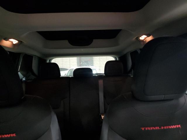 Фото 10 - JEEP RENEGADE