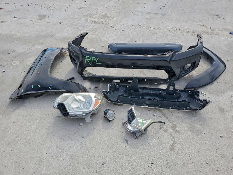 Фото 12 - TOYOTA TACOMA