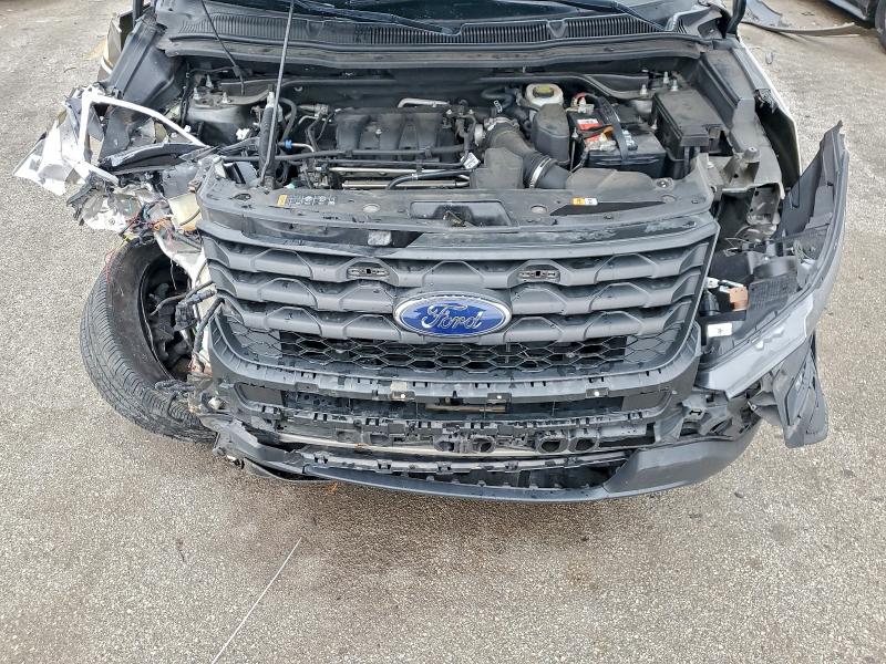 Фото 12 - FORD EXPLORER