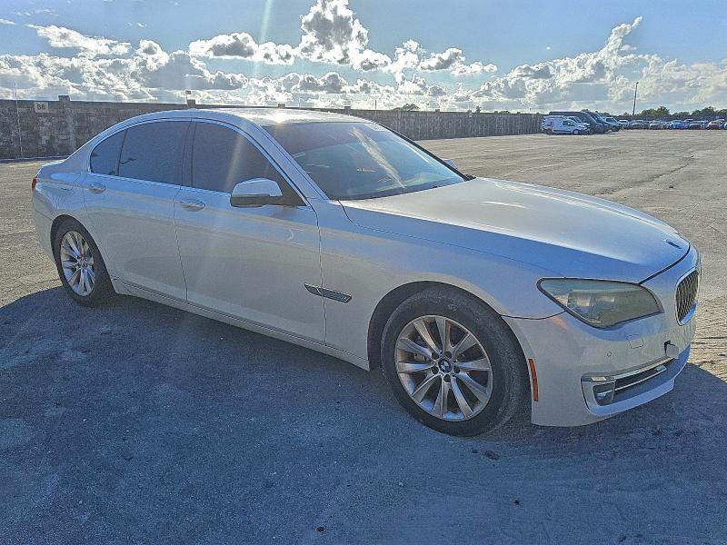 Фото 4 - BMW 7 SERIES