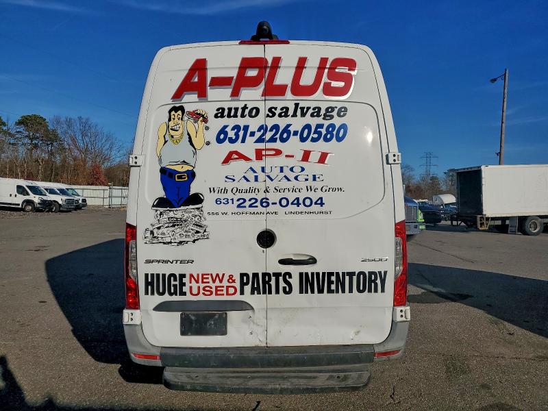 Фото 6 - MERCEDES-BENZ SPRINTER