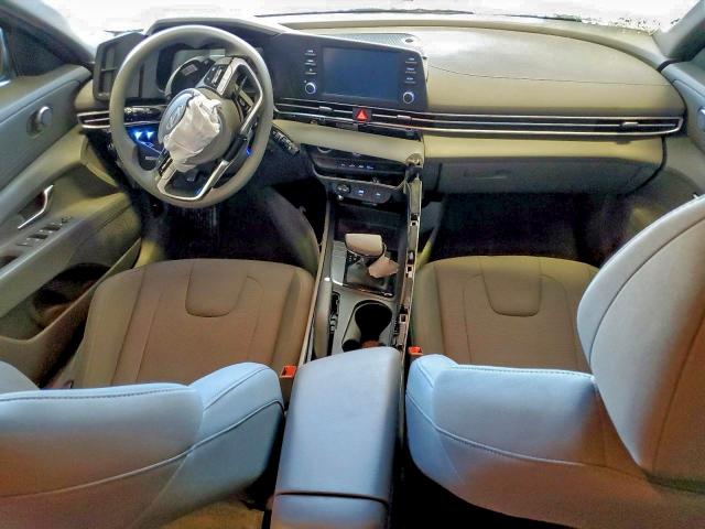 Фото 8 - HYUNDAI ELANTRA