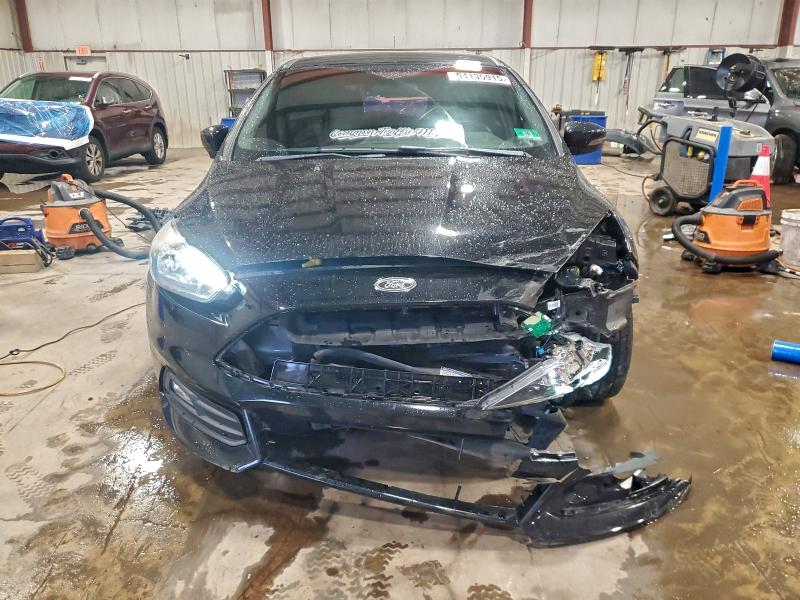 Фото 5 - FORD FOCUS