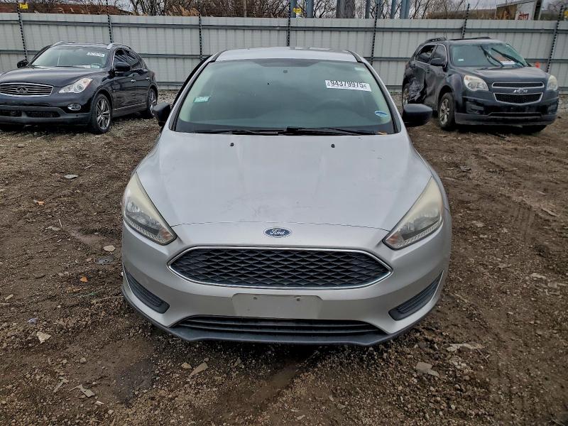 Фото 5 - FORD FOCUS