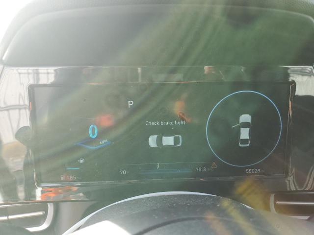 Фото 9 - HYUNDAI ELANTRA