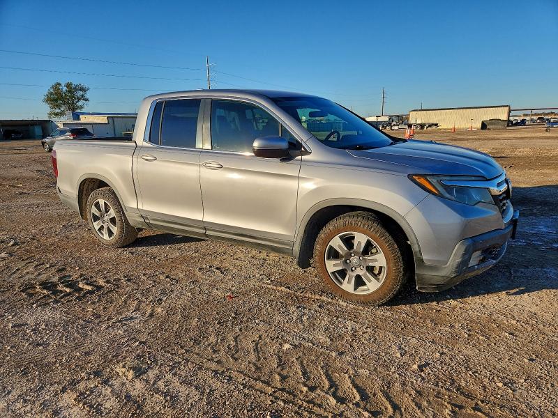 Фото 4 - HONDA RIDGELINE
