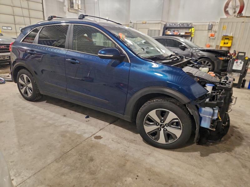 Фото 4 - KIA NIRO