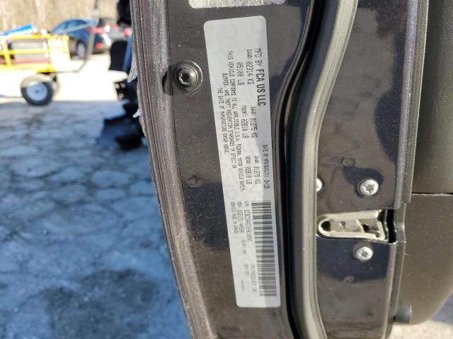 Фото 12 - CHRYSLER 300