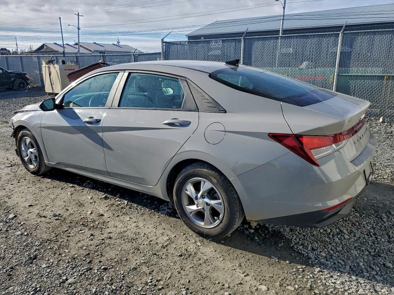 Фото 2 - HYUNDAI ELANTRA