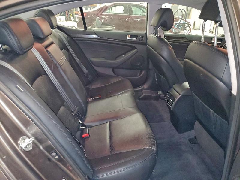 Фото 10 - KIA CADENZA