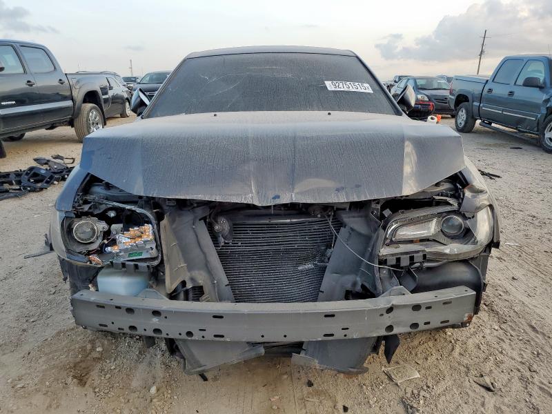 Фото 5 - CHRYSLER 300